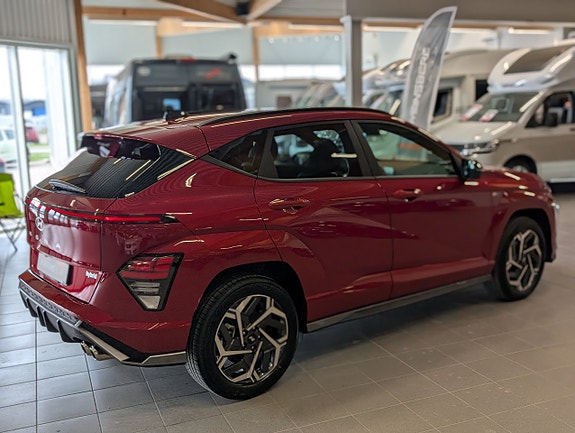 Hyundai Kona 3 of 5