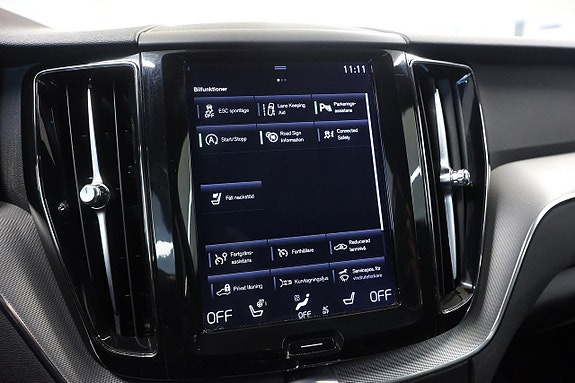 Volvo XC60 25 of 25
