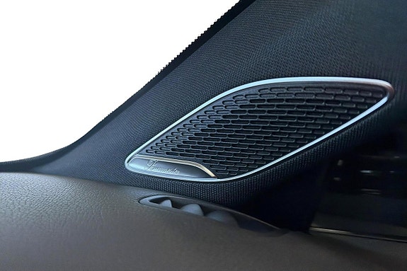 Mercedes-Benz A250 e 13 of 13