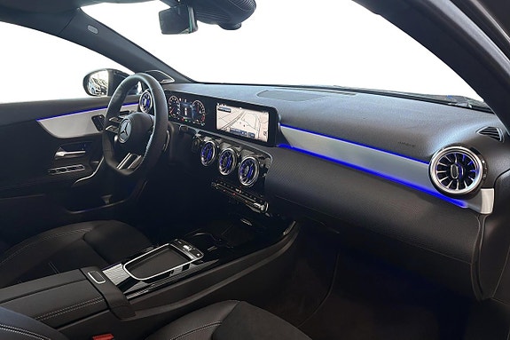 Mercedes-Benz A250 e 9 of 13