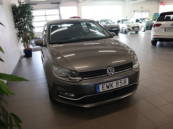 Volkswagen Polo 3 of 5