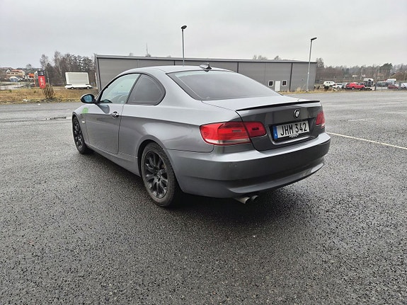 BMW 325Ci 3 of 5