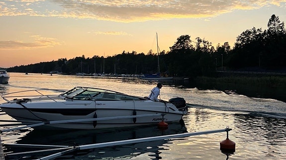 Flipper 760 DC - Mercury 400R - 2017 - Fullutrustad!