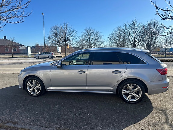 Audi A4 5 of 5