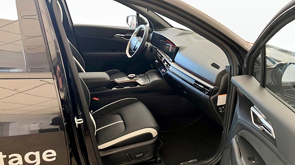 Kia Sportage 3 of 5