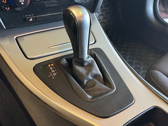 BMW 320 17 of 21