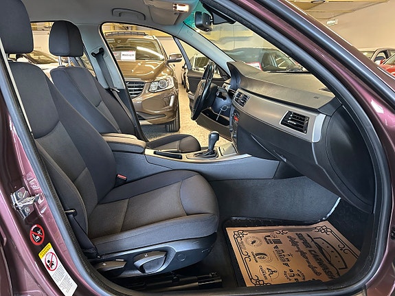 BMW 320 13 of 21