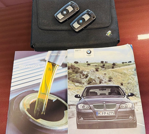 BMW 320 19 of 21