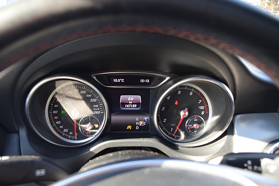 Mercedes-Benz CLA200 14 of 22