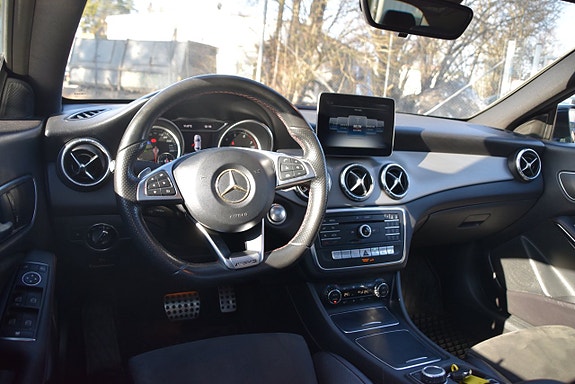 Mercedes-Benz CLA200 7 of 22