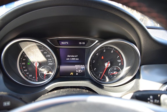 Mercedes-Benz CLA200 15 of 22