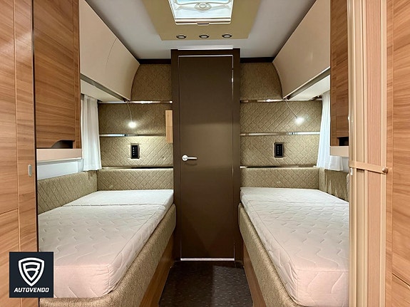 Adria ALPINA 753 HT Frontkök Alde Långbädd 11 of 18