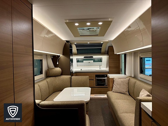Adria ALPINA 753 HT Frontkök Alde Långbädd 10 of 18