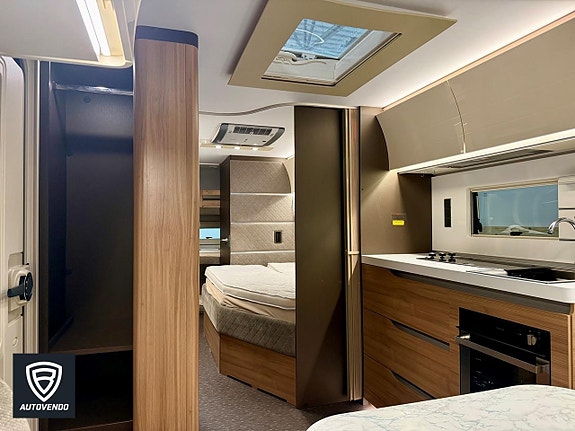 Adria ALPINA 663 UK AC 10 of 21