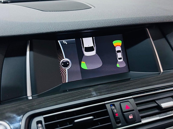 BMW 520d 13 of 17