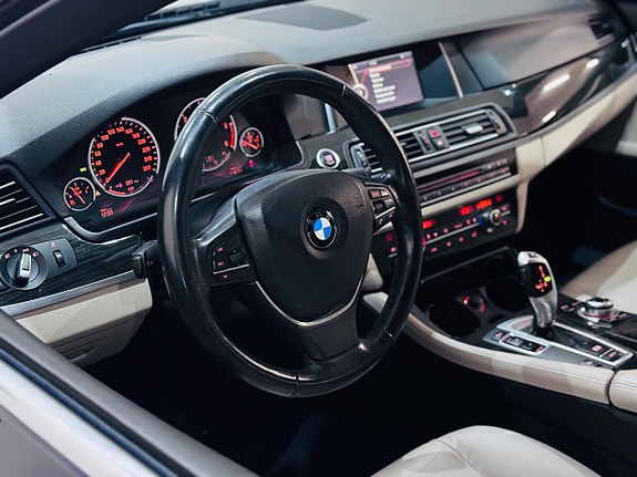 BMW 520d 8 of 17