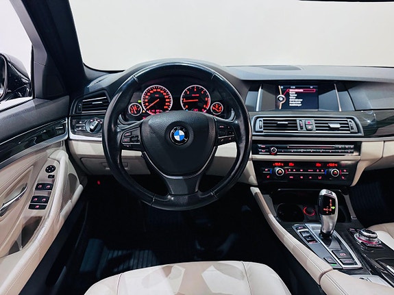 BMW 520d 15 of 17
