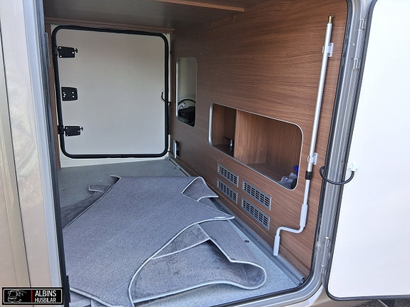 Bürstner I Elegance 910 G / Automat / ALDE / AC 6 of 21