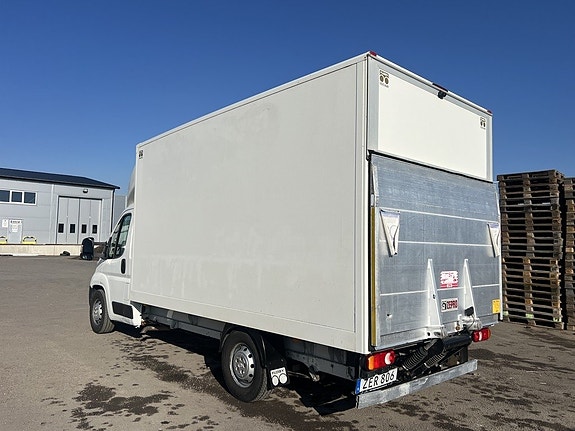 Peugeot Boxer 2 of 5