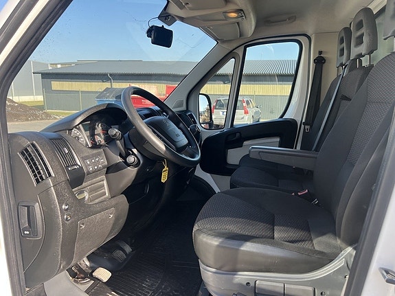 Peugeot Boxer 6 of 11