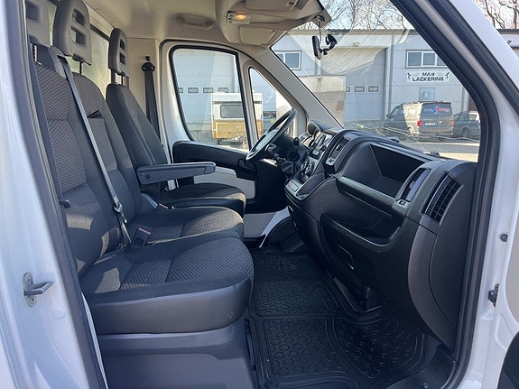 Peugeot Boxer 7 of 11