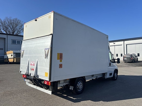 Peugeot Boxer 8 of 11