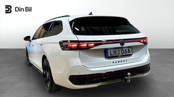 Volkswagen Passat 3 of 5
