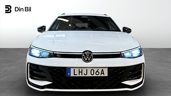 Volkswagen Passat 4 of 5
