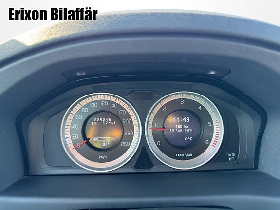 Volvo V70 27 of 28