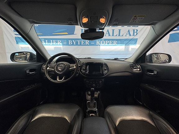 Jeep Compass 10 of 22