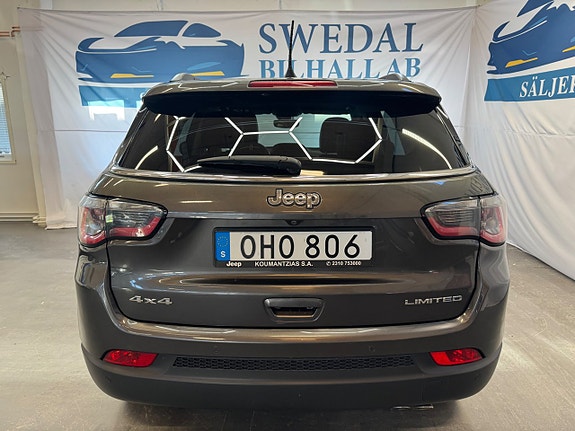 Jeep Compass 7 of 22
