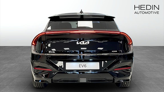 Kia EV6 5 of 5