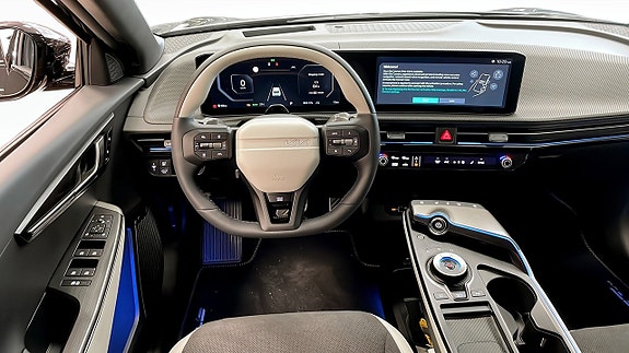 Kia EV6 7 of 12