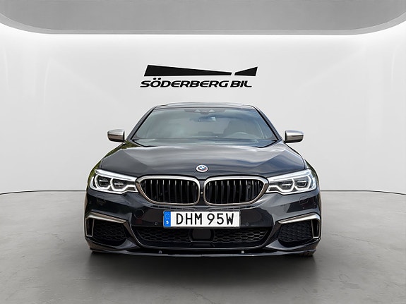BMW M550d 4 of 30