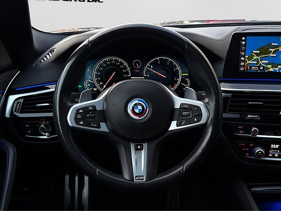 BMW M550d 14 of 30