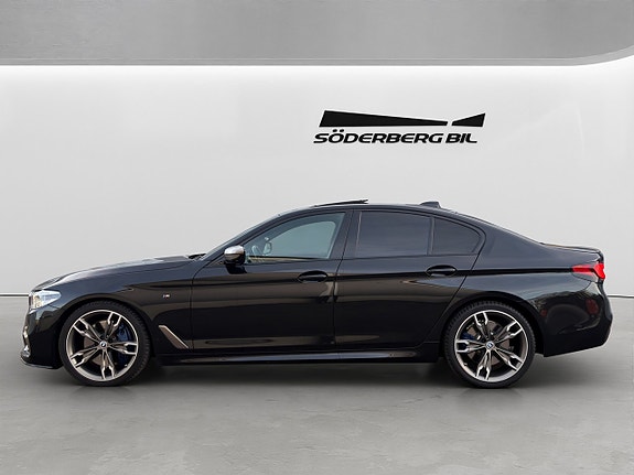 BMW M550d 4 of 5