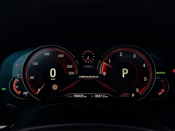 BMW M550d 15 of 30