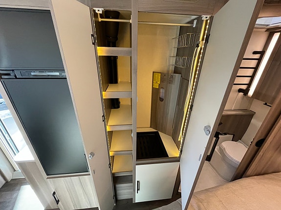 Kabe Estate 470 XL / ALDE / Resevagn / Året runt standard / 21 of 26