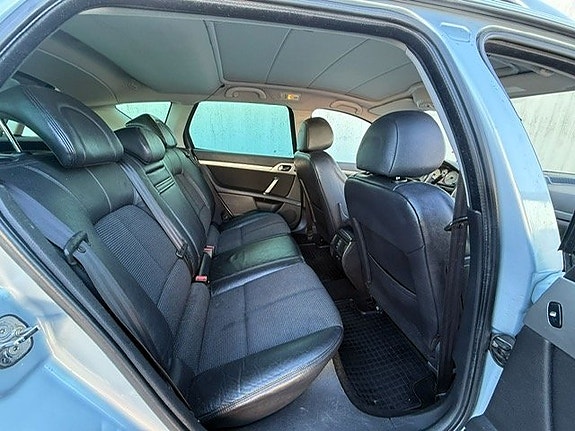 Peugeot 407 14 of 15