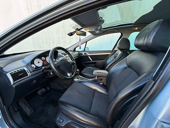Peugeot 407 11 of 15