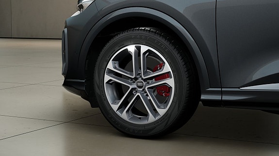 Audi Q5 10 of 17