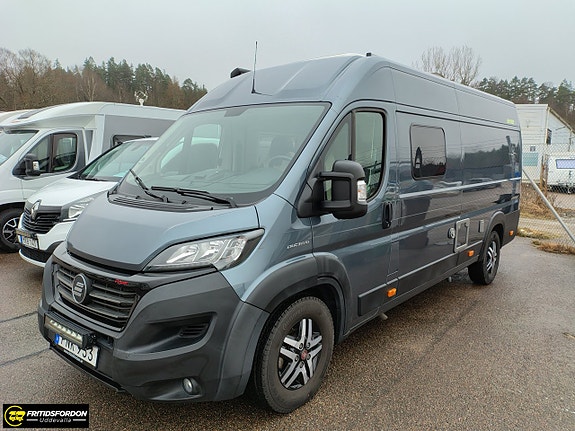 Hymer YELLOWSTONE Långbädd 180Hk Automat 2 of 5