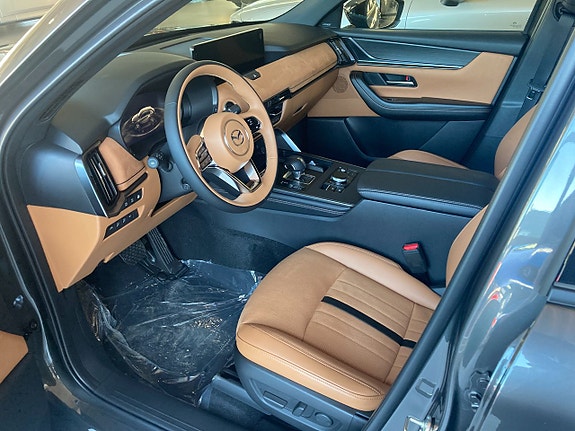 Mazda CX-60 5 of 5