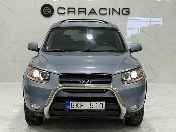 Hyundai Santa Fe 2 of 5