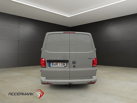 Volkswagen Transporter 8 of 30