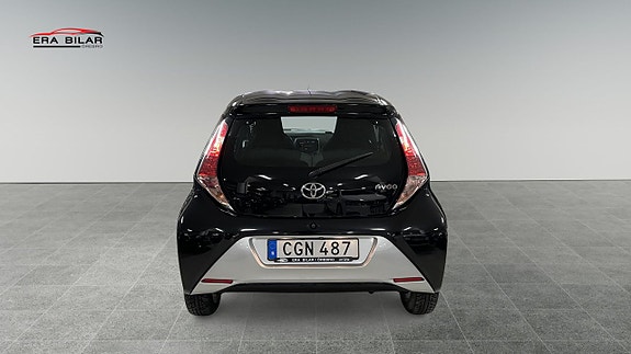 Toyota Aygo 5 of 5