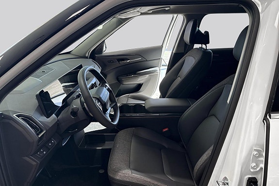 Kia EV5 8 of 18