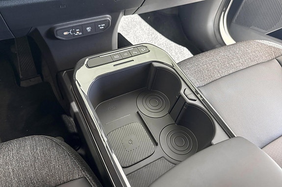 Kia EV5 12 of 18