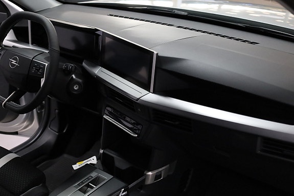 Opel Frontera 19 of 25