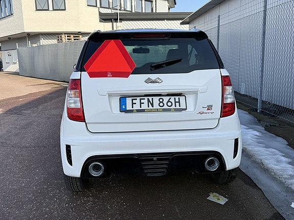 Ligier JS50 Baslåda, Motorvärmare, Garanti, Dubbade däck 7 of 17